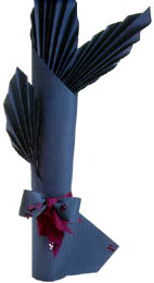 Бутылка с украшением гармошка