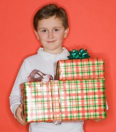 Что подарить брату на 11 лет?