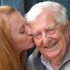 Что подарить дедушке на Новый год?