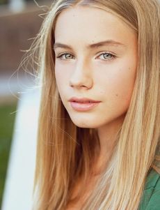 Что подарить девочке на 17 лет?