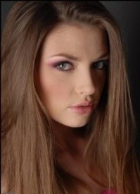 Что подарить девушке на 18 лет?