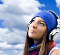 Что подарить девушке на 19 лет?