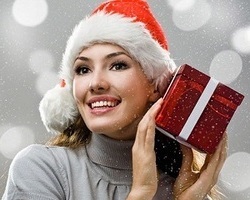 Что подарить девушке на Новый год?