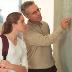 Что подарить дипломному руководителю?