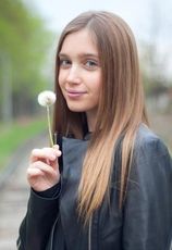 Что подарить дочке на 18 лет?