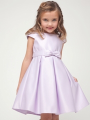 Что подарить дочке на 8 лет?