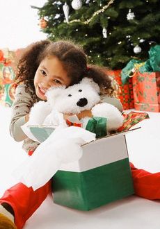 Что подарить дочке на Новый год?