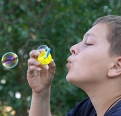 Что подарить другу на 11 лет?