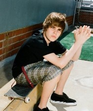 Что подарить другу на 15 лет?