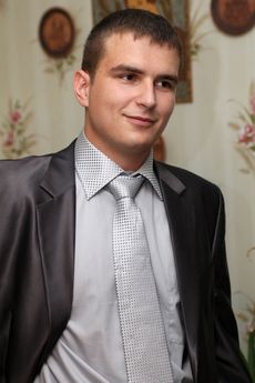 Что подарить другу на 23 года?