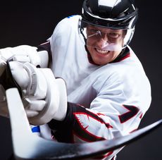 Что подарить хоккеисту?