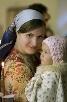 Что подарить крестнику?