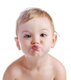 Что подарить мальчику на 14 февраля?