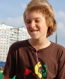 Что подарить мальчику на 14 лет?