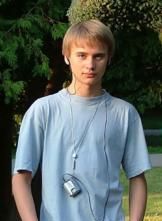 Что подарить мальчику на 16 лет?