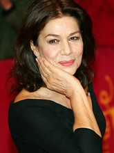 Что подарить маме мужа?