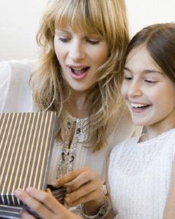 Что подарить маме на 35 лет?