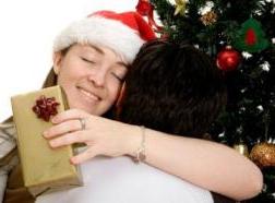 Что подарить маме на Новый год?