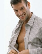 Что подарить мужчине на 35 лет?