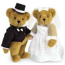 Что подарить мужчине на годовщину свадьбы?