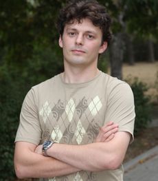 Что подарить мужу на 25 лет?