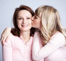 Что подарить невестке на день рождения?