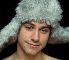 Что подарить парню на 19 лет?