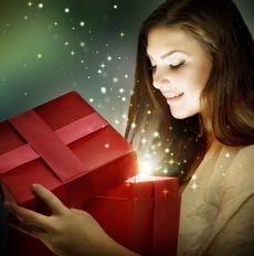 Что подарить подруге на Новый год?