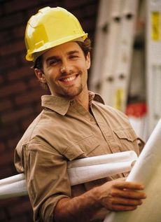 Что подарить строителю?