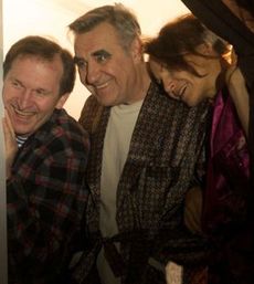 Что подарить сватам?