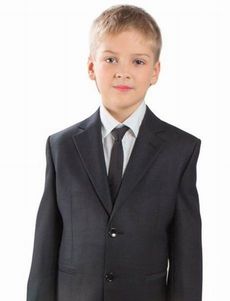 Что подарить сыну на 8 лет?