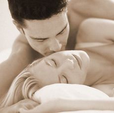 Что подарить жене на 8 марта?