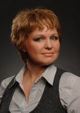 Что подарить женщине на 50 лет?